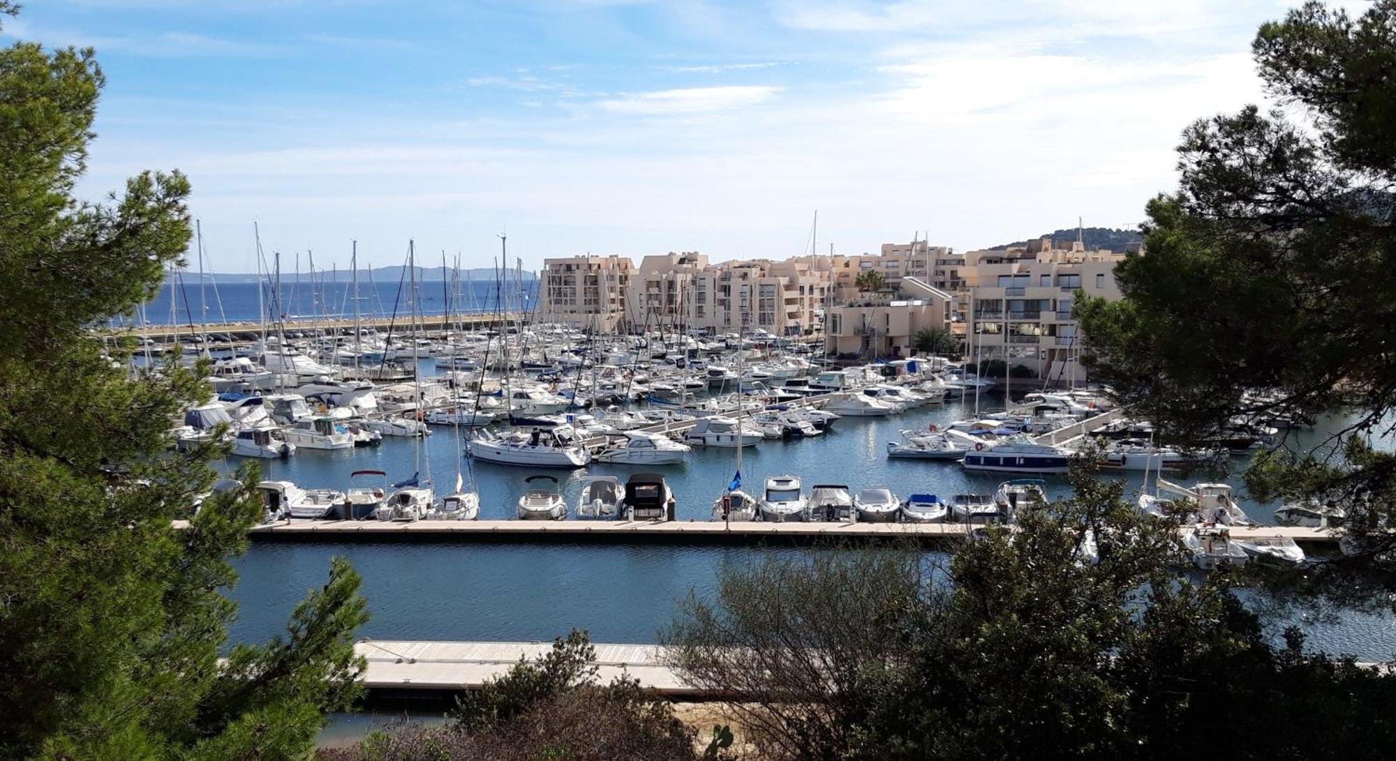T2 Terrasse, Bormes Les Mimosas La Faviere, 5 Pers, 5 Mn A Pieds Des Plages Et Commerces Εξωτερικό φωτογραφία